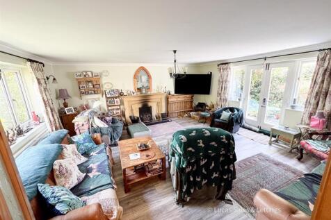 197 Rushton Rd Desborough-10.jpg