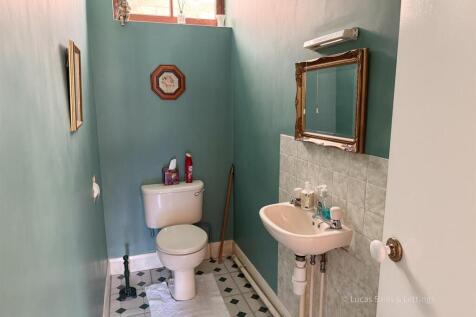 7 Poplars Farm Rd BS-22.jpg