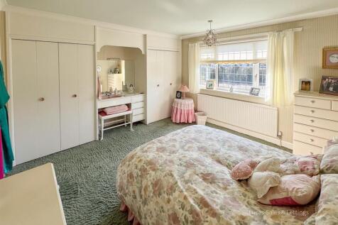 7 Poplars Farm Rd BS-17.jpg
