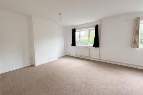 2 Elizabeth Rd Rothwell-10.jpg