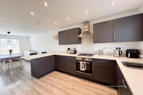 100 Hanwood Park Ave BS-10.jpg
