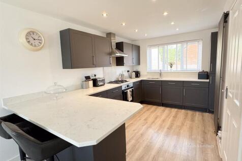 100 Hanwood Park Ave BS-11.jpg