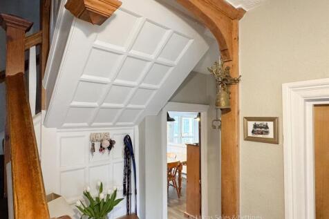 36 Trafalgar Rd K-31.jpg