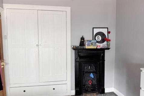 36 Trafalgar Rd K-16.jpg