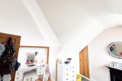 36 Trafalgar Rd K-06.jpg