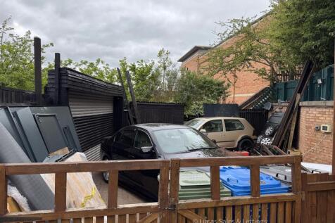 36 Trafalgar Rd K-20.jpg
