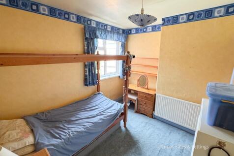92 Glendon Rd Rothwell-09.jpg