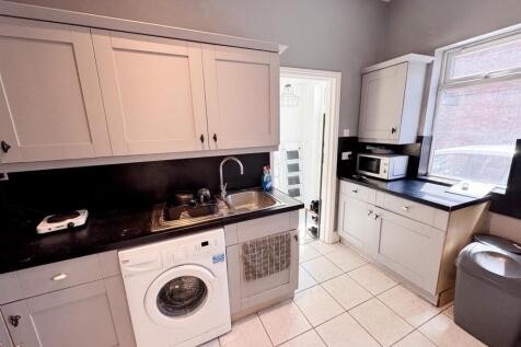 52b Tresham St Kettering-5.jpg