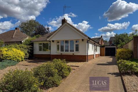 112 Gipsy Lane Kettering-16.jpg