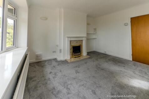 112 Gipsy Lane Kettering-13.jpg