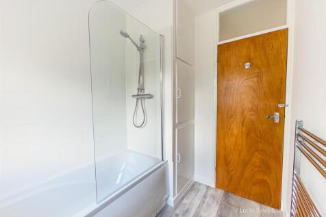 112 Gipsy Lane Kettering-05.jpg