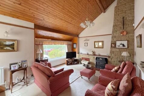 8 Coxs Lane Broughton-04.jpg