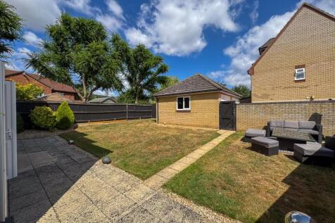 1 Caswell Close Kettering-34.jpg