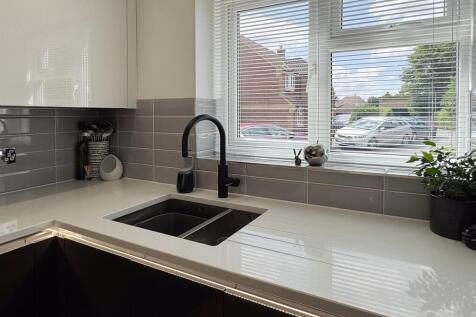 1 Caswell Close Kettering-07.jpg