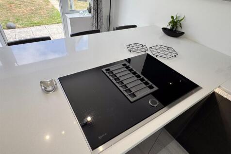 1 Caswell Close Kettering-04.jpg
