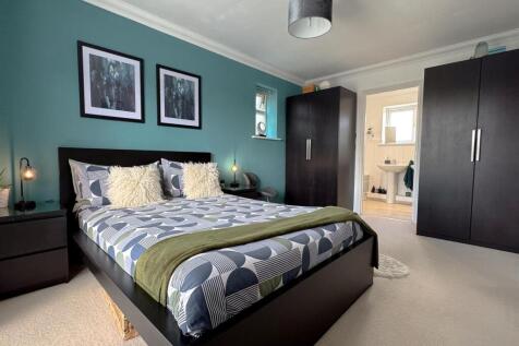 1 Caswell Close Kettering-29.jpg