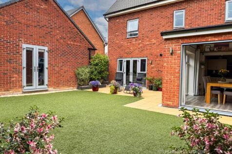 13 Sulgrave St Barton Seagrave-28.jpg