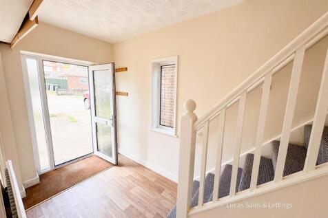 15 Hillside Ave Kettering-01.jpg