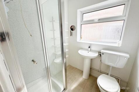 15 Isebrook Ct Burton Latimer-07.jpg