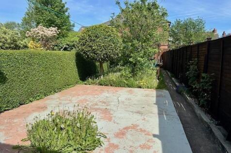 67regentgdn.jpg