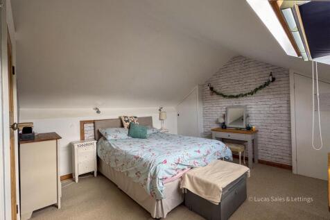 25 Queen Eleanor Rd Geddington-22.jpg