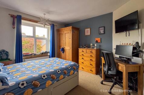 NEW - 25 Queen Eleanor-52.jpg