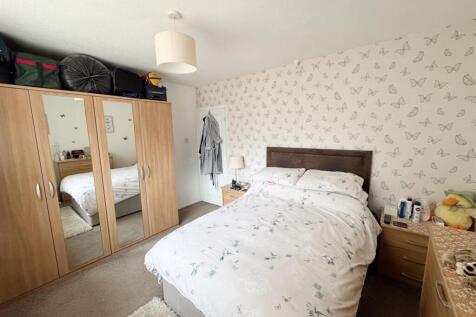 13 Cardigan Rd Stanion-11.jpg