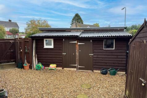 13 Cardigan Rd Stanion-15.jpg