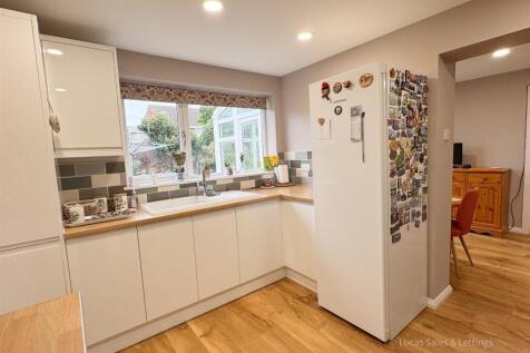 22 Beauly Ct Kettering-13.jpg