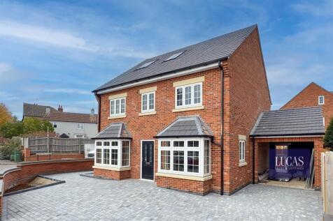 50 Rushton Rd Desborough.jpg