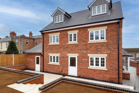 50 Rushton Rd Desborough-1.jpg