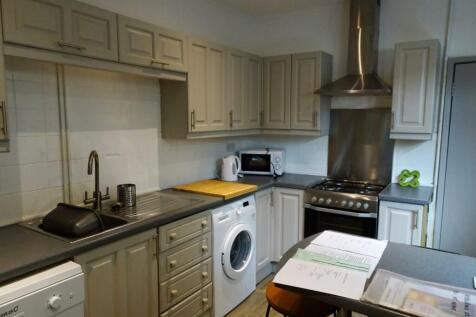wheatstone kitchen.jpg