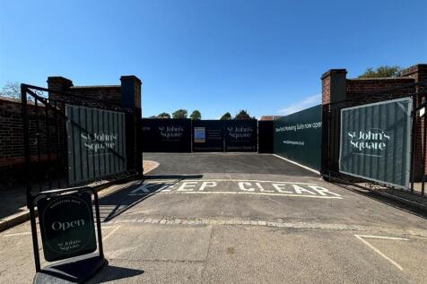 SJS Gate Photo.jpg