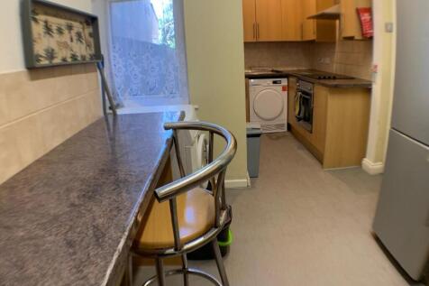 Kitchen west view 2.jpg