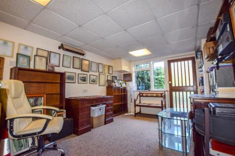annex room 1.jpg