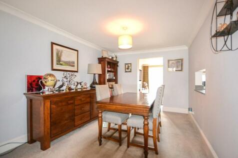 dining area .jpg