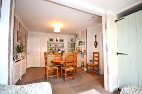 Dining room.JPG