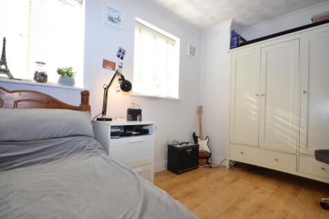 Bedroom 3.JPG