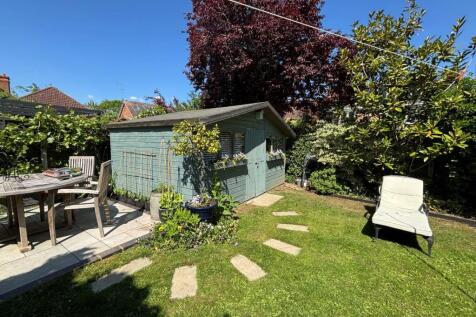 garden 2.jpg