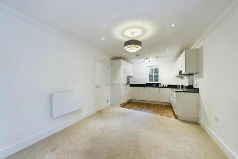 Living Room/Kitchen