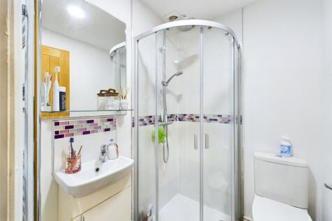 Ensuite Shower