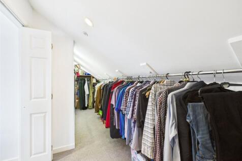 Walk In Wardrobe