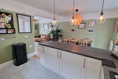 open plan.jpg