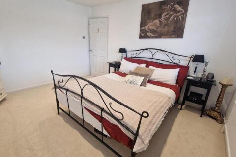 Main Bedroom1.jpg