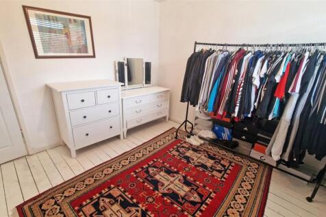 Bedroom 2.jpg