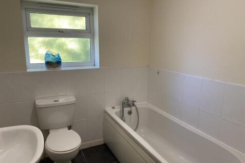 Bathroom.jpeg