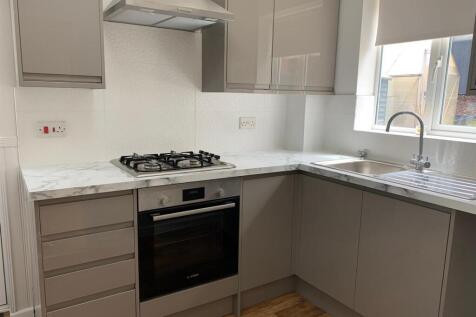 8 Wembury Kitchen.jpg