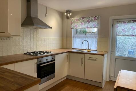 91 Tamworth Rd Kitchen 8.25.jpg