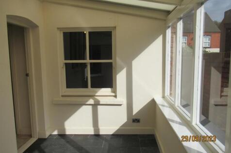 209 Watling Garden Room.JPG