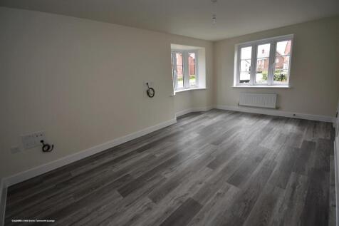 2 Mill Grove Tamworth Lounge.JPG